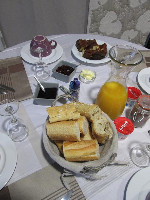 Bed and Breakfast Domaine Du Pre Sale Roz-sur-Couesnon Exterior foto